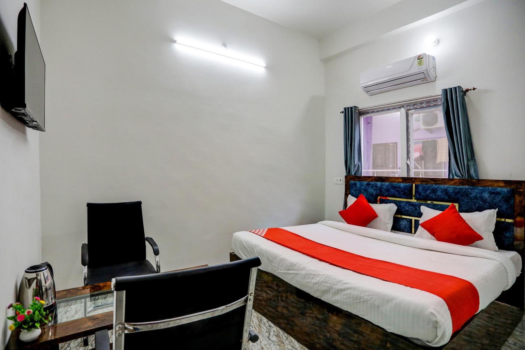 Oyo Flagship K.s Palace 3* Varanasi