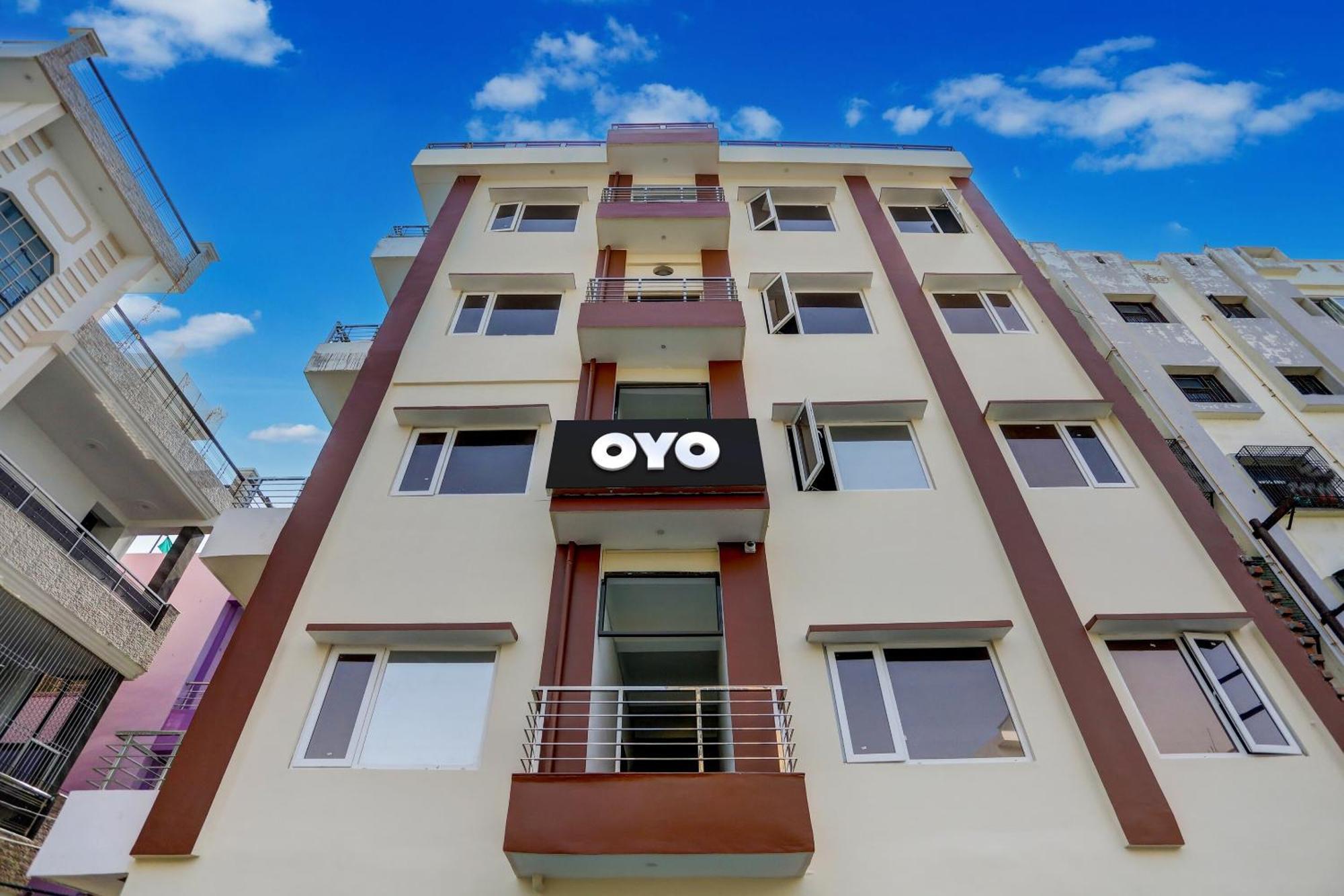 Oyo Flagship K.s Palace 3*